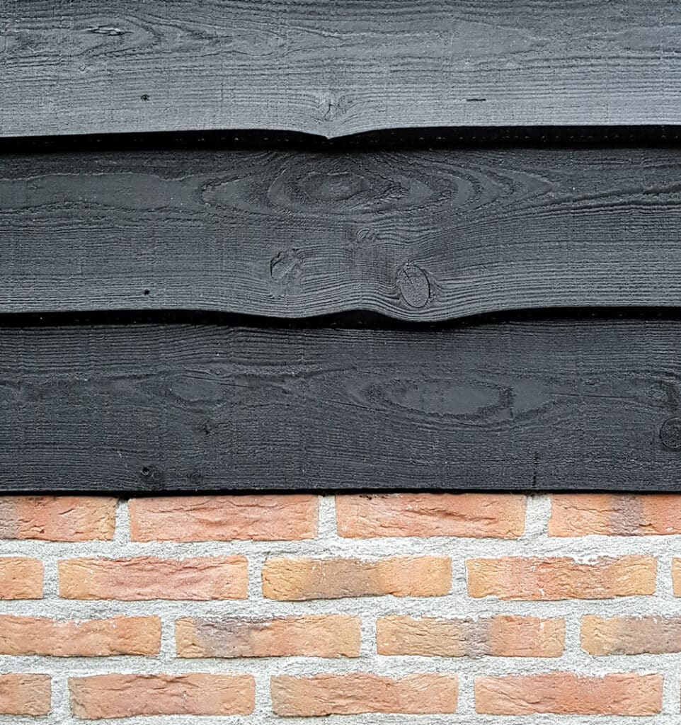 Boeren schuur zwart schilderen met Thorndown Houtverf