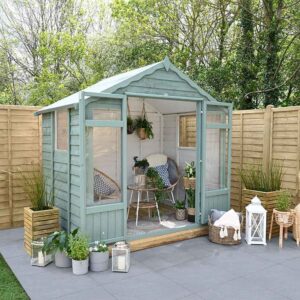 Groene houtverf voor tuinhuisje buiten op RAL kleur